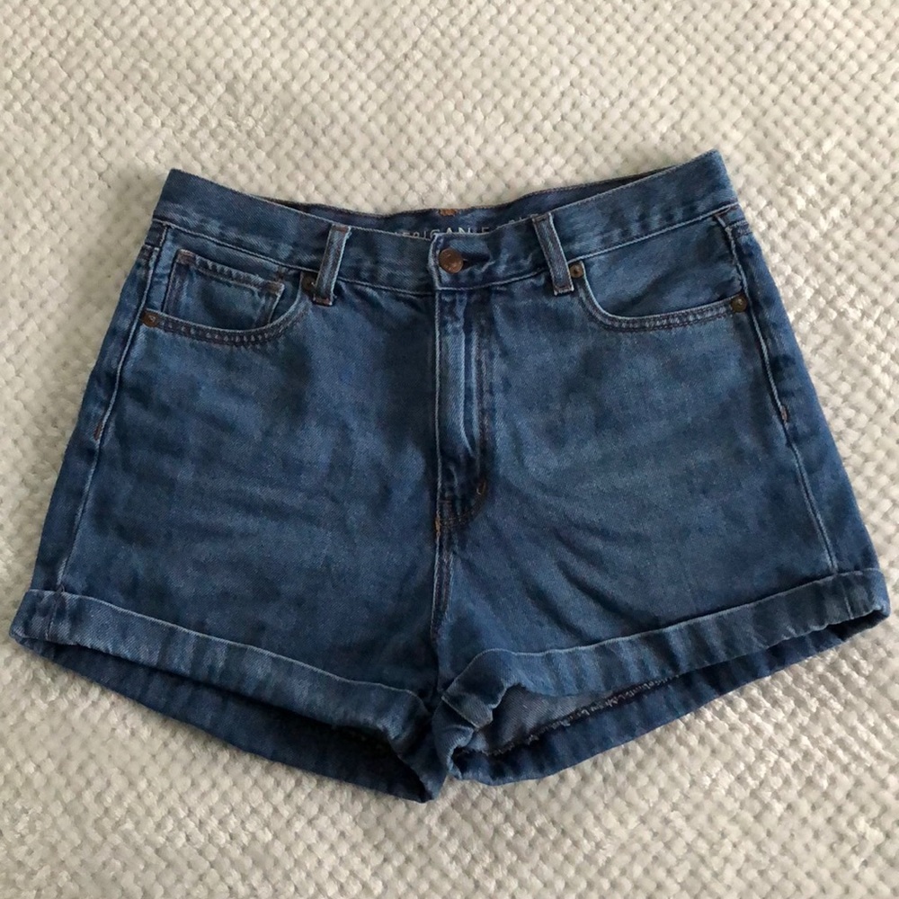 American Eagle Mom Short